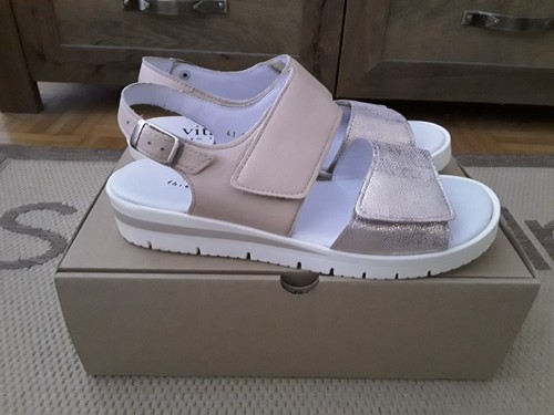 Vitaform leather shoes
