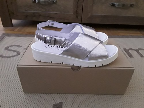 Vitaform leather shoes