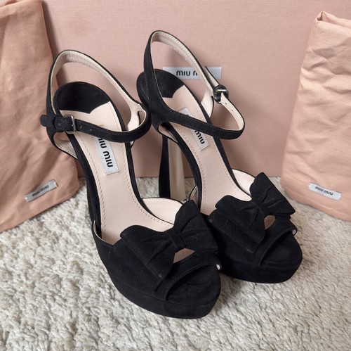 Miu black - suede, peep